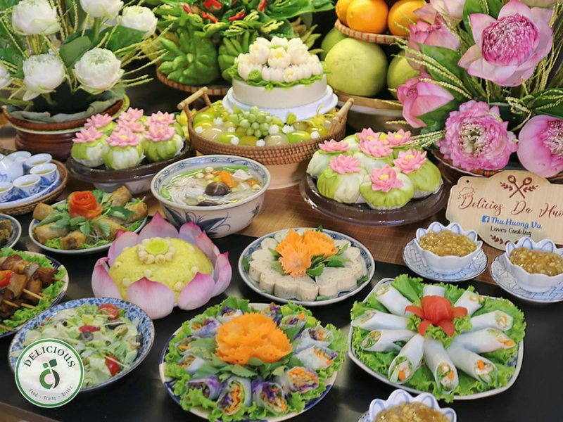 Mâm cúng rằm tháng 8 - Giờ cúng thường chọn
