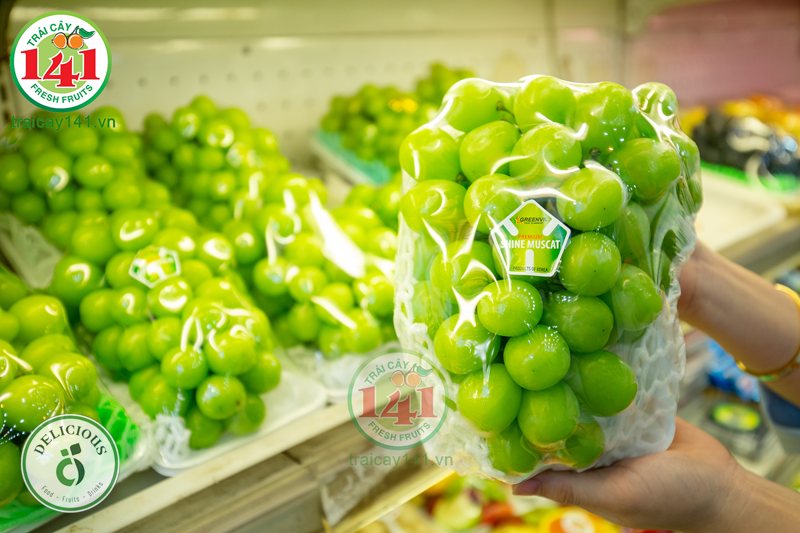Nho mẫu đơn giá bao nhiêu - Vì sao cùng là nho mẫu đơn mà chênh xa vậy? Nho mẫu đơn giá bao nhiêu - Vì sao cùng là nho mẫu đơn mà chênh xa vậy?