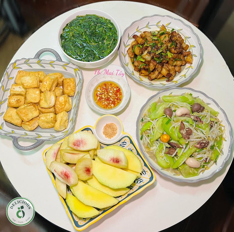 Thực đơn tiệc 2/9 - Bảng thực đơn mẫu theo số người và ngân sách